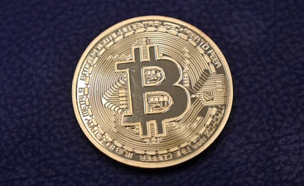 Berapa Jumlah Beli Bitcoin? Perlukah Beli Langsung?